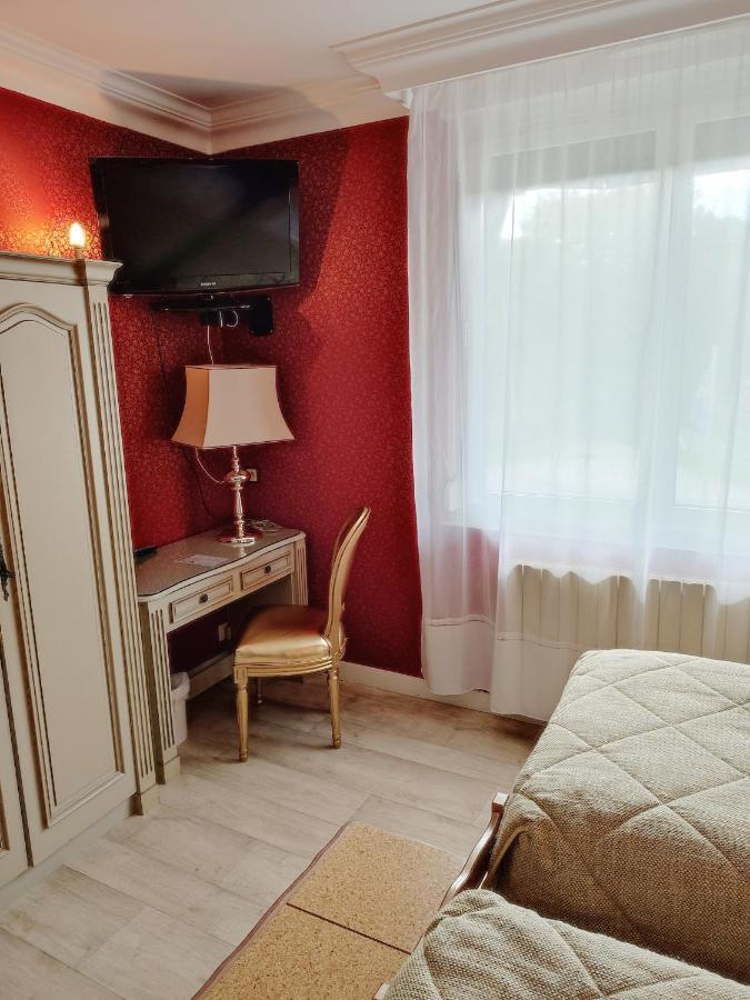 L'Auberge Des Gourmets Hotel Restaurant Le Vaudioux المظهر الخارجي الصورة